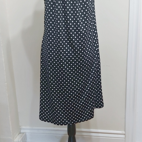 NWD DRESS - Picture 2 of 3